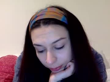 webcam girl allofkourtneyyy live cam image #7065371