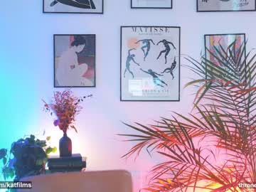 webcam girl katdreams live cam image #6111404