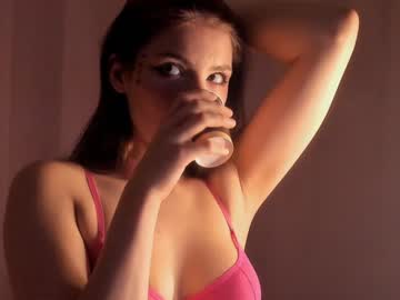 webcam girl unicorngirls live cam image #2496458