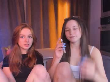 webcam girl yes_ready live cam image #3585463