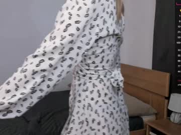 webcam girl pureandinnocenta live cam image #5532535