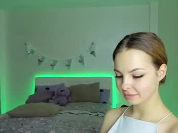 webcam girl amy_small live cam image #2976995