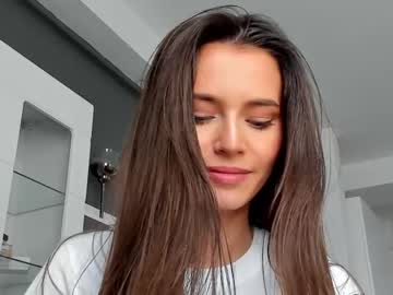 webcam girl isia_slay live cam image #3544917