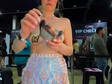 webcam girl daphnemadison live cam image #1726318