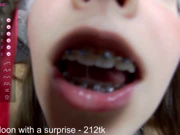 webcam girl monika_youthfull live cam image #6025238