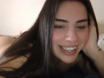 webcam girl chloekittenuk live cam image #6802387
