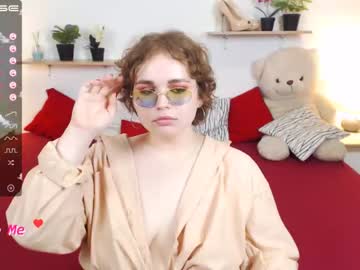 webcam girl erikacollins22 live cam image #2274475