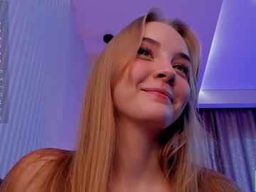 webcam girl lissa_meooow live cam image #6473785