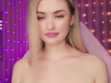 webcam girl sandysweetie live cam image #7083819