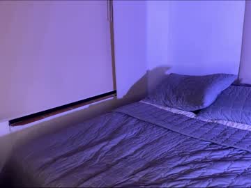 webcam girl amy_queen7 live cam image #1995739