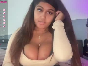 webcam girl blackgurlkitty live cam image #3998051