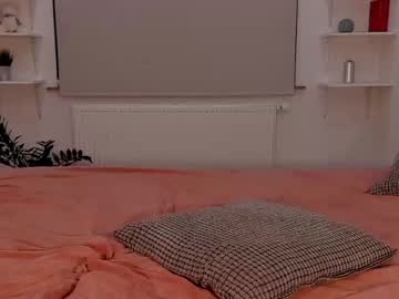 webcam girl leyajoy live cam image #304724