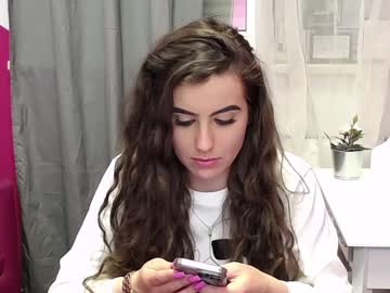 webcam girl kate_modeste live cam image #1444345