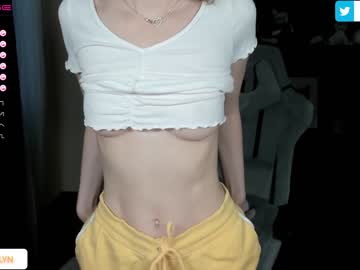 webcam girl merrilyn live cam image #5040297