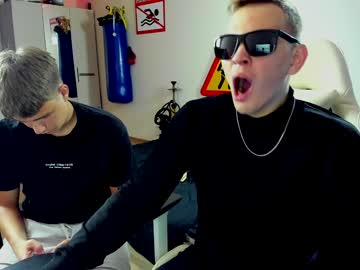 webcam man ali_bruin live cam image #4982669