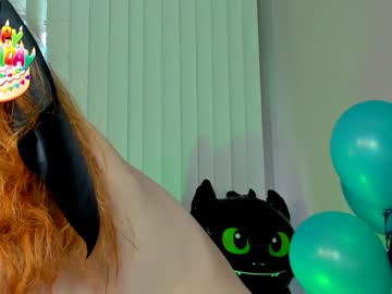 webcam girl leo_lilly live cam image #2090731