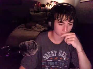 webcam man flakytuber live cam image #7112193
