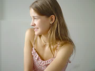 webcam girl eli_sun live cam image #6154239