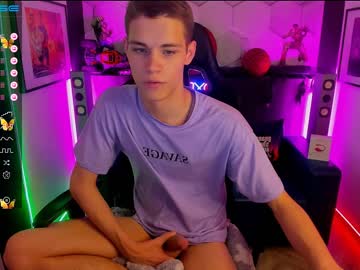 webcam man brad_bert live cam image #4963396