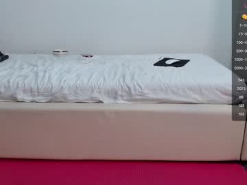 webcam girl carmela_fox live cam image #5132310