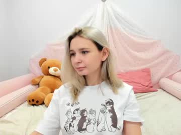 webcam girl leilalewiss live cam image #6355294