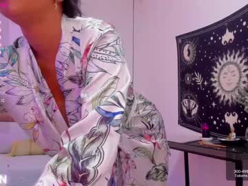 webcam girl anahi_ryan live cam image #4735282