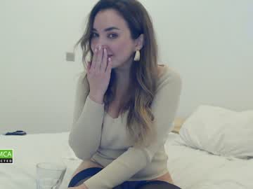 webcam girl kagneylinncarter live cam image #815727