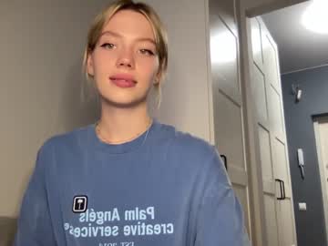 webcam girl angel_from_sky live cam image #2384072