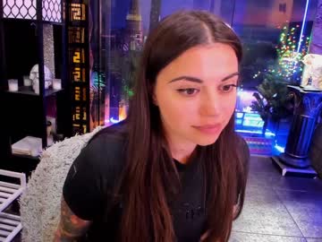 webcam girl alma_pearl live cam image #4689325