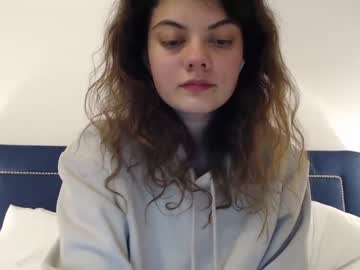 webcam girl ocean_eyess_ live cam image #1531543
