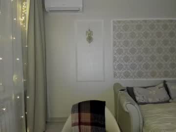 webcam girl britneyjones_ live cam image #3110464