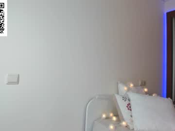 webcam girl angel_danm_milf live cam image #3981962