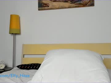 webcam girl elfy_haze live cam image #3541696