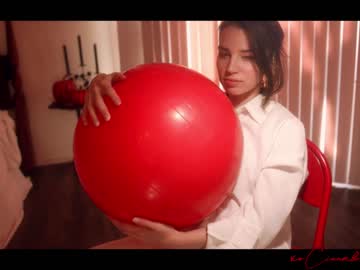 webcam girl cinnabelle live cam image #419174