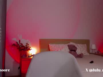 webcam girl lumoore live cam image #6998521
