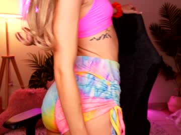 webcam girl blondiekayy live cam image #1259452