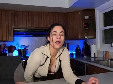 webcam couple ari_lovexo live cam image #6107098