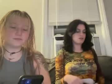 webcam girl evilsnakes live cam image #3378137