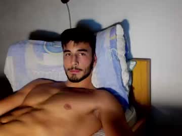 webcam man hola_hola_555 live cam image #74307