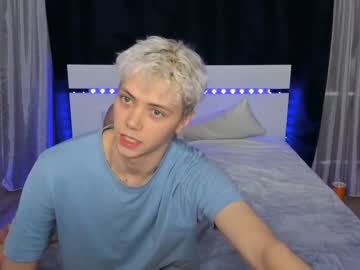webcam man fun_by_cum live cam image #4196914