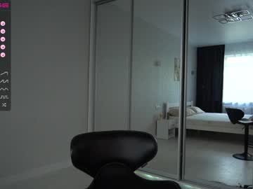 webcam girl jannetfox live cam image #2598944