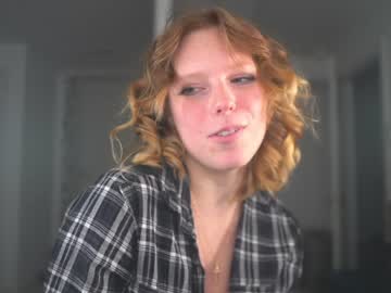 webcam girl crimsonxrapture live cam image #1323791