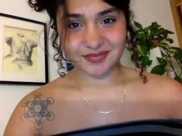 webcam girl arletnoa live cam image #5990354