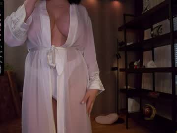 webcam girl karrin live cam image #4530076