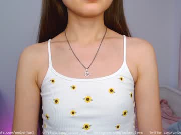 webcam girl ambertan1 live cam image #1223741