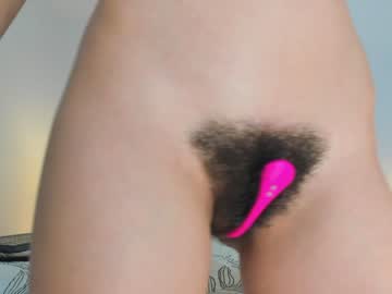webcam girl bush_woman live cam image #6675411