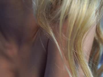 webcam girl xoxo_emma live cam image #2130396