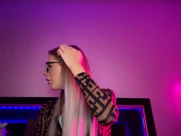 webcam girl chelseababycake live cam image #6273036