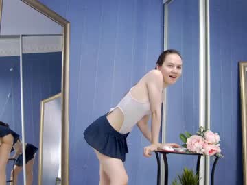 webcam girl kriskras__ live cam image #4340304