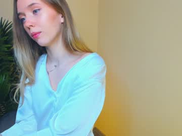 webcam girl katrin_tangerine live cam image #6769368
